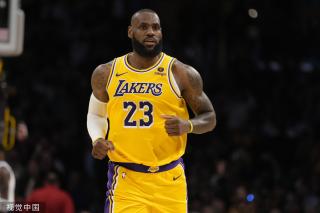 赛场局势的 赛场局势的